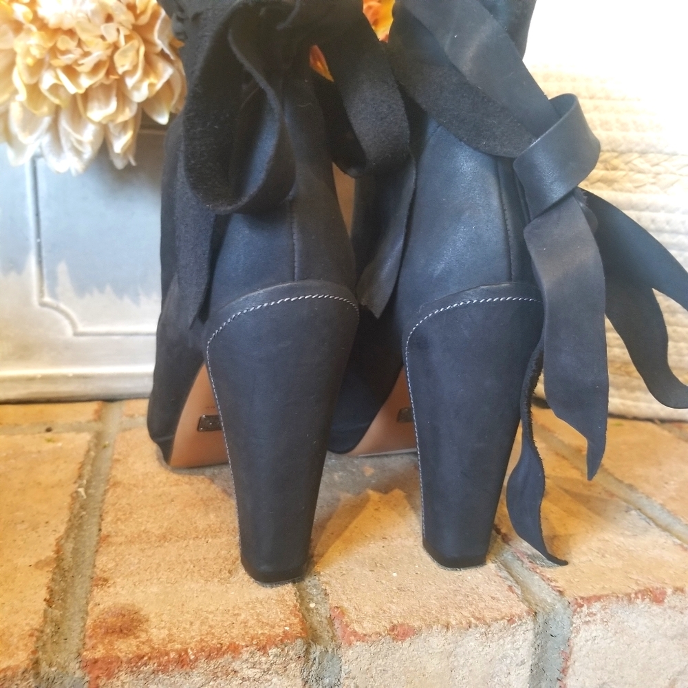 Hugo boss leather boots